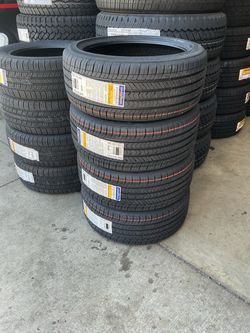 235 40 18  Goodyear eagle sport all-season