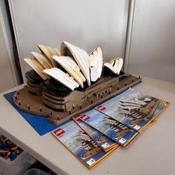 LEGO Creator Expert Sydney Opera House
