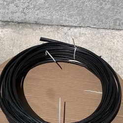 CABLE  ELÉCTRICO COBRE #8 NEW. 77 PIES .    CABLE ELÉCTRICO # 4  NEW . ALUMINIO. 73 PIES.