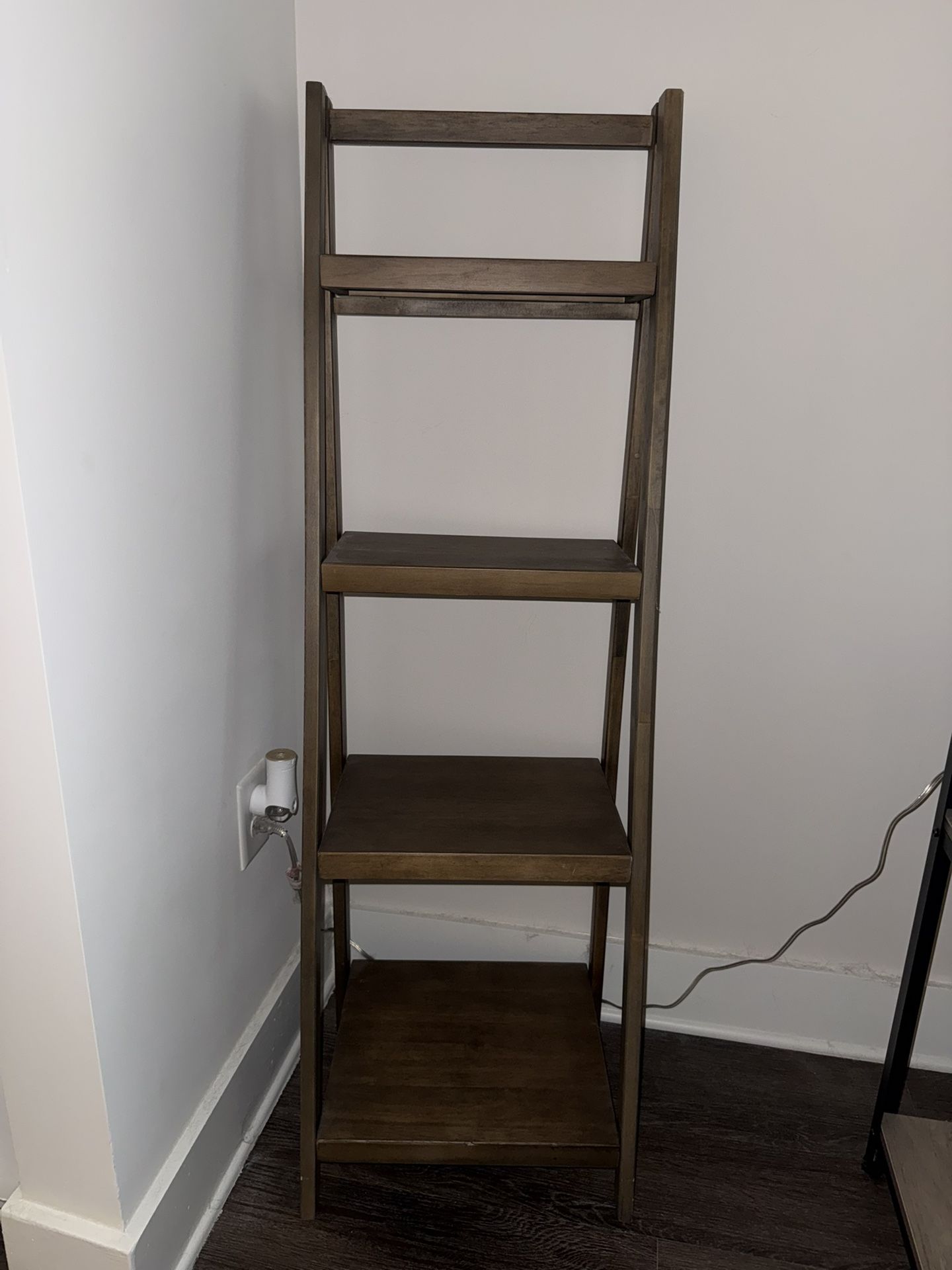 Ladder Shelf 