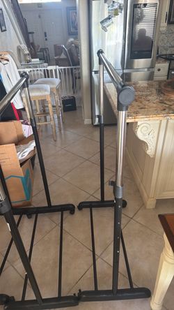 Clothing racks (5)
