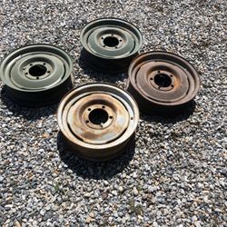 Early Willys & Jeep Wheels 4 1/2 X 16