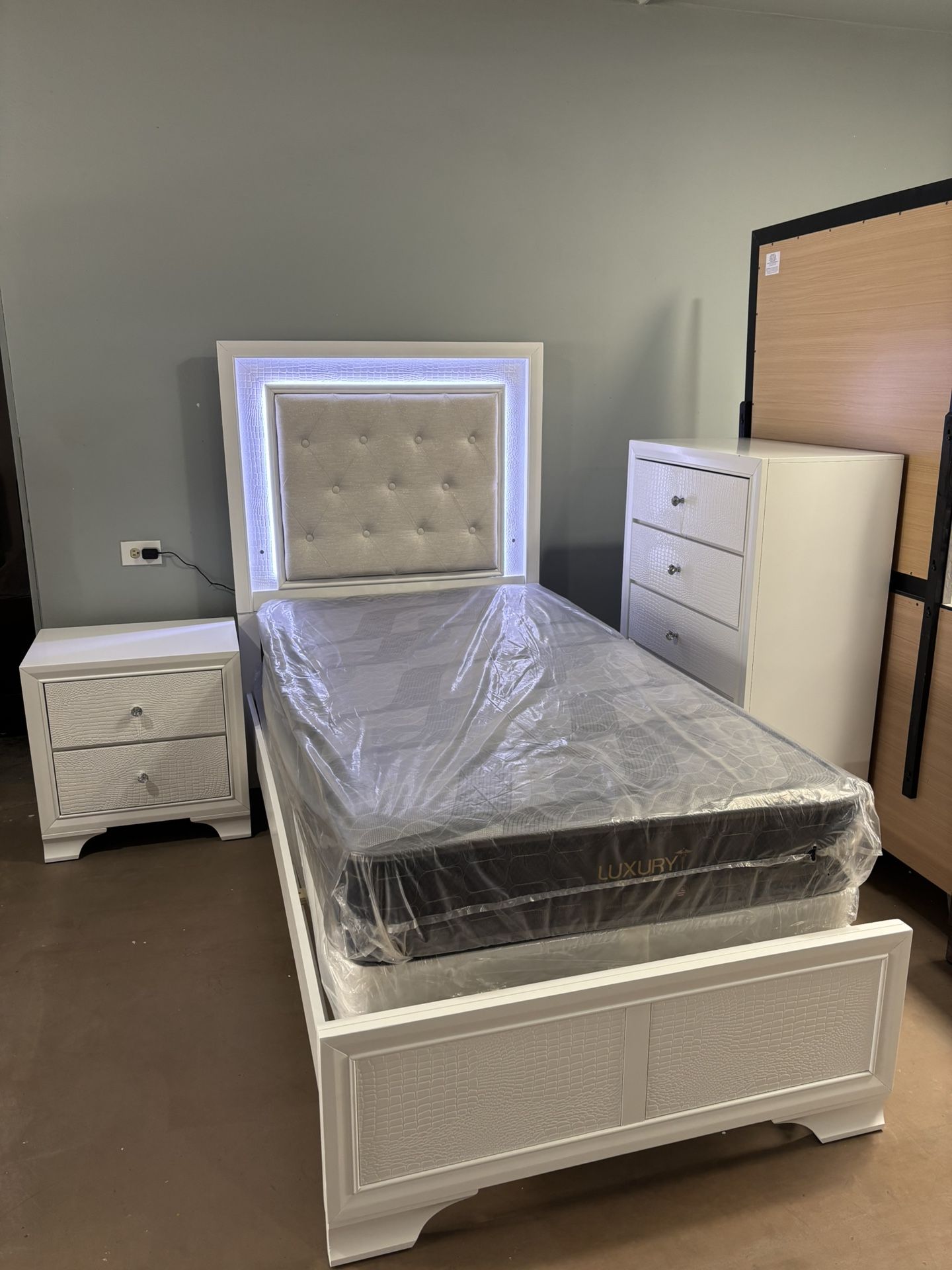 Twin Bed Set With Mattress