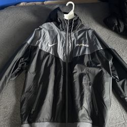 P21ME windbreaker tech