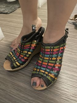 Women’s Heals
