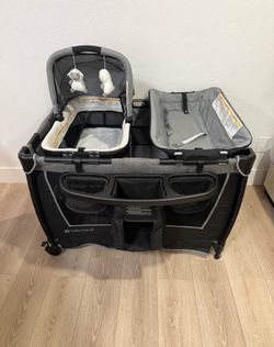 Play pen