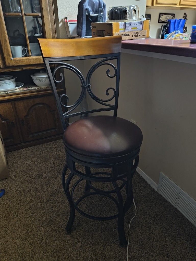 Set Of 4 Tall Bar Chairs Leather