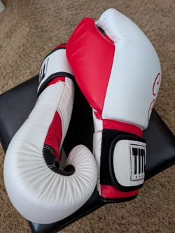 Boxing gloves 16oz
