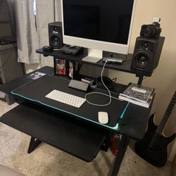 Studio Workshop Desk