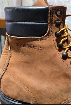 Red wings work boots