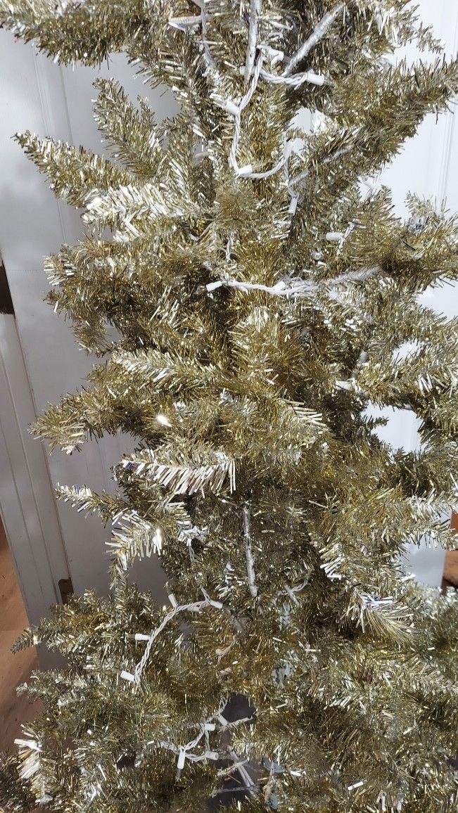 Christmas Tree 6.5 Ft