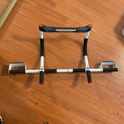 Pull Up Bar