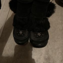 Rabbit Fur Manitoba Mukluks In Toddler Size 10