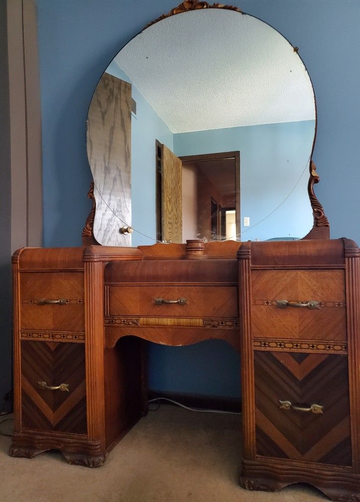 Art Deco Waterfall Vanity