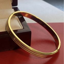14k gold plated bracelet