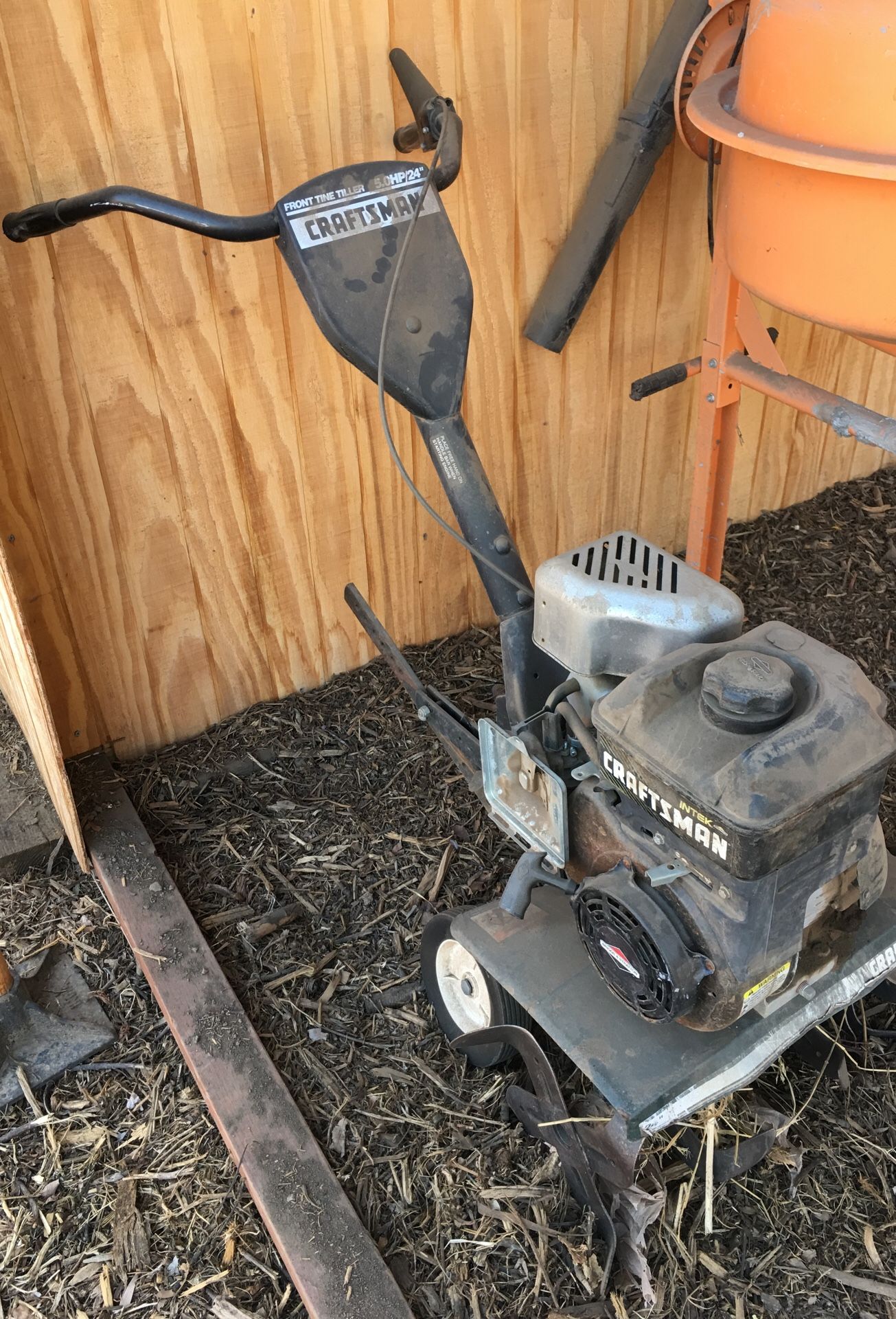 Craftsman Front Tine Rototiller, With Briggs And Stratton