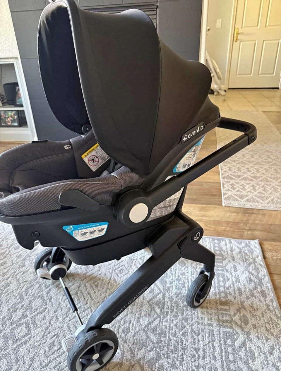 Evenflo dual shyft ride