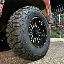 17x9 Wheels And Tires 285/70/17