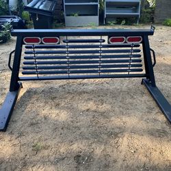 RACK SEMINUEVO CON LUCES B&W UNIVERSAL LE QUEDA A CHEVY GMC F150 F250F350F450F550 DODGE 1(contact info removed) 3500 TUNDRA TITAN