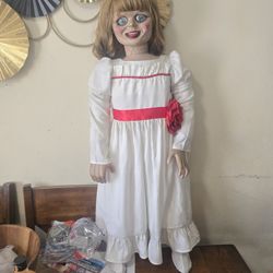 Annabelle Doll ( Trick Or Treat Studios)