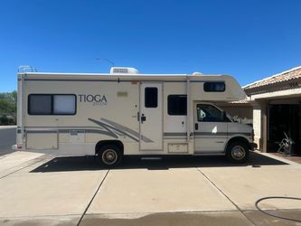 2000 Fleetwood Tioga - $23,000 (NE Mesa)