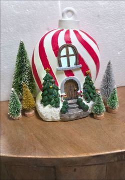 Christmas lightup house