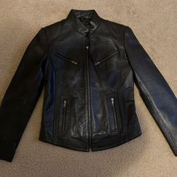 Women’s Size 8 Infinity Black Leather Jacket 