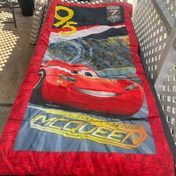 Sleeping Bag Child Size Looks Never Used