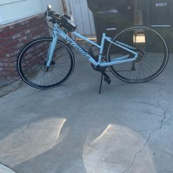 Street https://offerup.com/redirect/?o=QmlrZS5JdA== Also Comes With A Extra Bike Tube