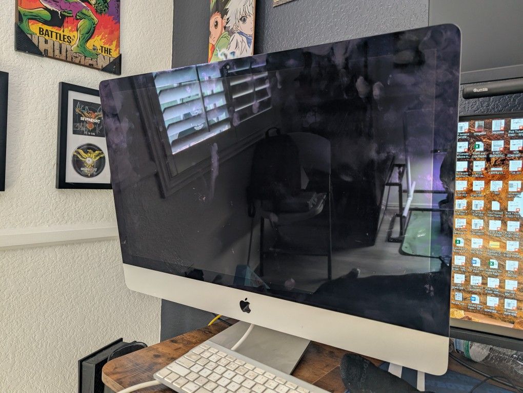 iMac Desktop 30 Inch
