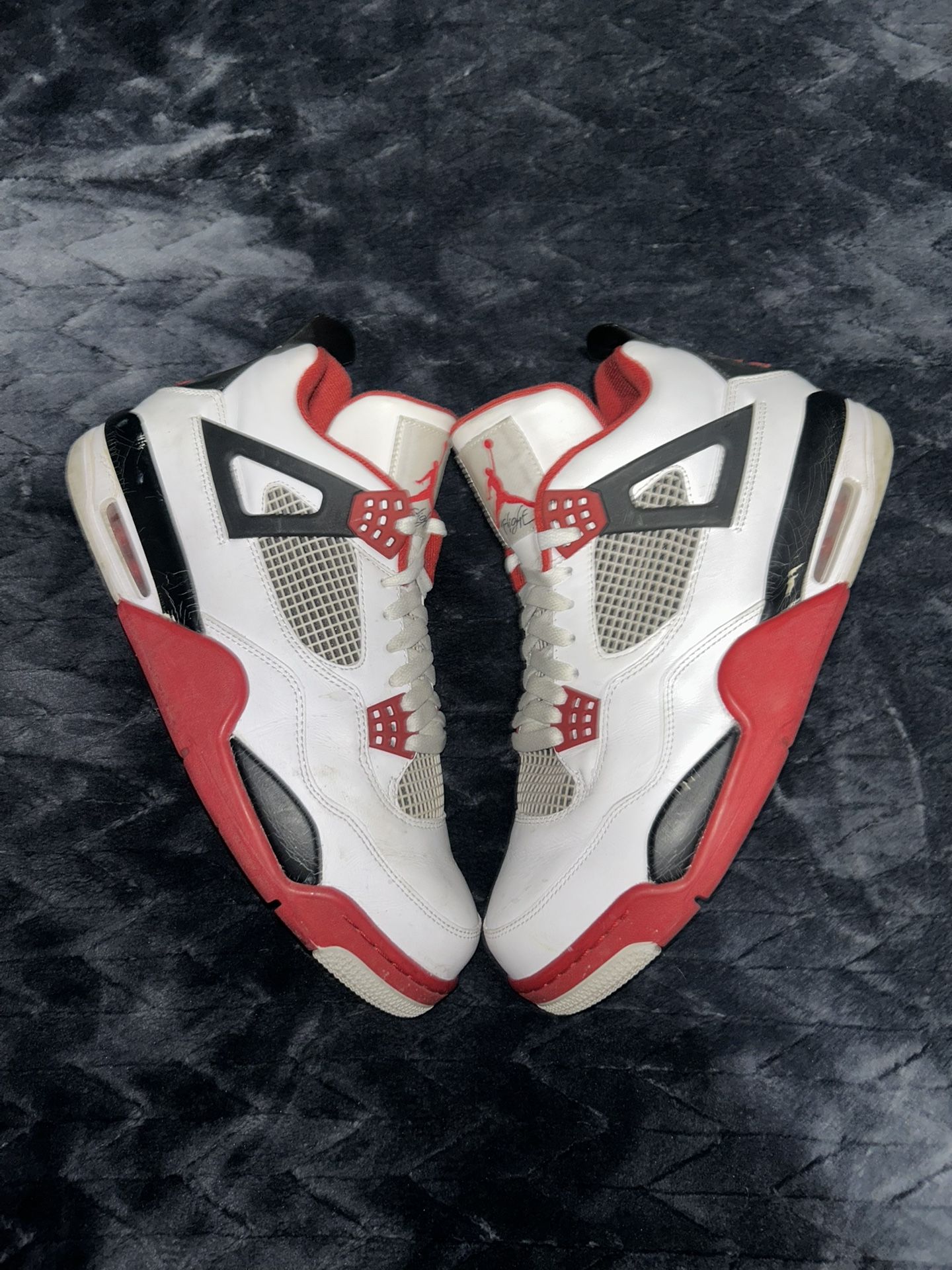 Jordan 4 Fire Red Size 12