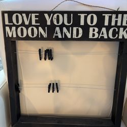 Adorable picture display