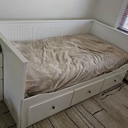 IKEA DayBed frame with matress.