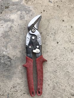 Milwaukee Angle Tin Nibber