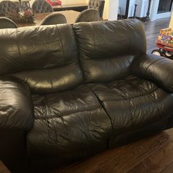 Black Leather Reclining Loveseat LIGHTLY USED