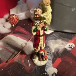 Beautiful Santa Claus statue
