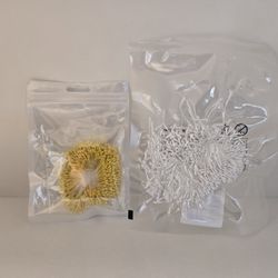 Yellow & White Stamens