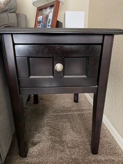 Dark Espresso/Black Wood Side Table –