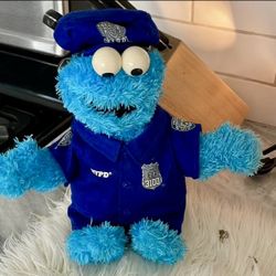 2009 HTF Gund Cookie Monster NYPD uniform Plush