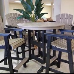 Round Top Table Sets 