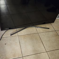 50" SAMSUNG SMART TV