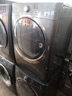 Electrolux gray stackable front load washer and dryer set - Free delivery