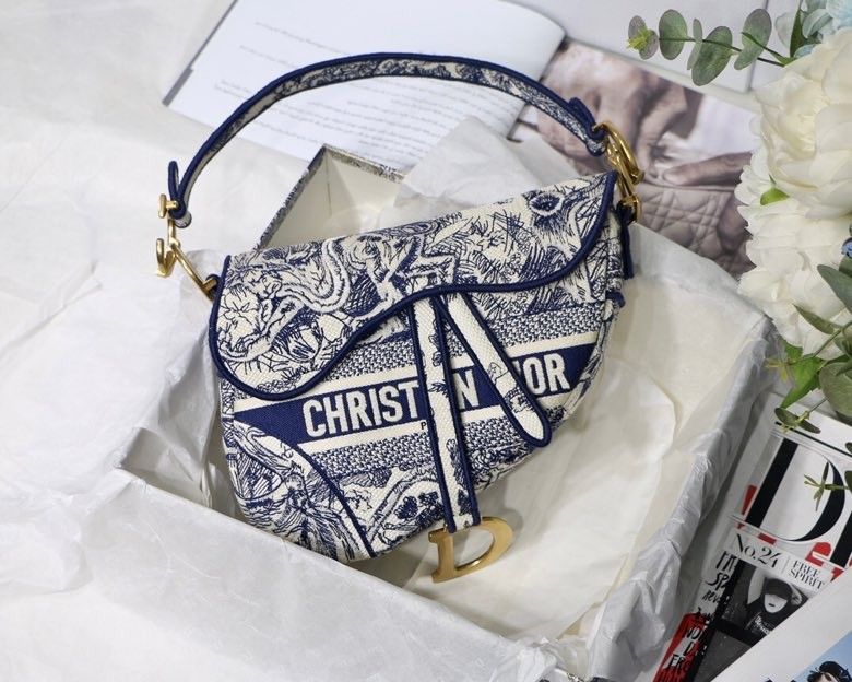 Blue embroidered saddle bag Size:25.5cm x 20cm x 6.5cm