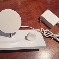 Belkin Boost Up Wireless Charging Dock iPhone + Apple Watch w/ Adapter