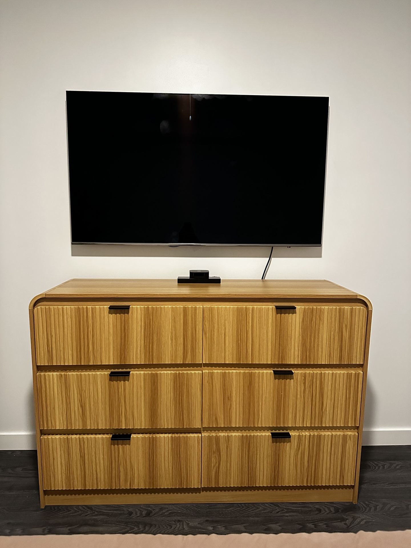 6 Drawer Dresser