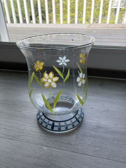 Beautiful Flower Or Decor Glass Base