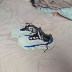 Mens 8.5  Cloud monster Trading For Women's 8.5 Any Color 