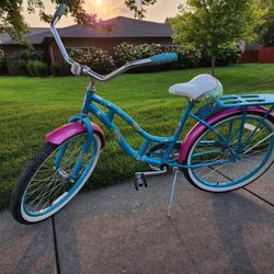 Schwinn Blue and Pink Cruiser bike