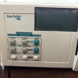 Bryant Thermostat (Zone perfect Plus)