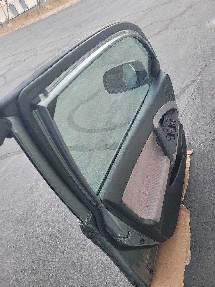 Rav4 2006 To 2009 Driver Door Complete Paint Color 6T6